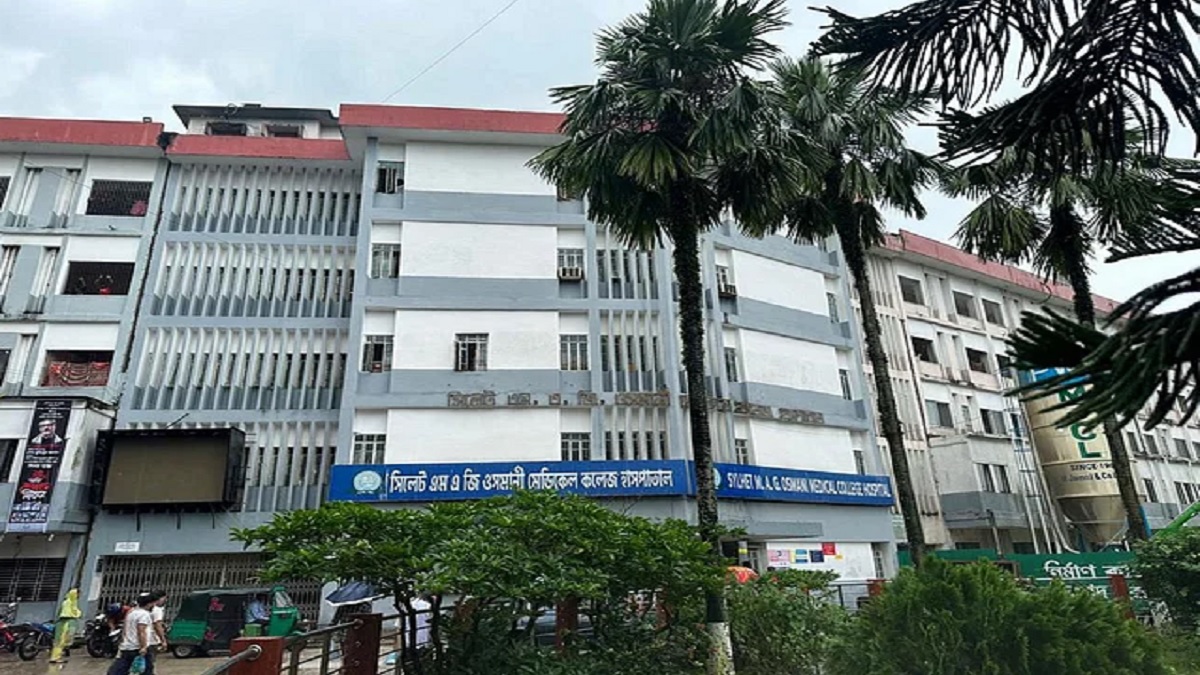 সিলেট ওসমানী মেডিকেলে ভাঙচুরের ঘটনায় মামলা, চলছে ইন্টার্ন চিকিৎসকদের ধর্মঘট