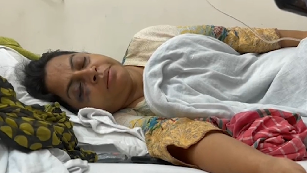 রাজস্ব বোর্ডের নারী কর্মকর্তাকে ফিল্মি কায়দায় অপহরণ-নির্যাতন, আটক ৩ (ভিডিও)
