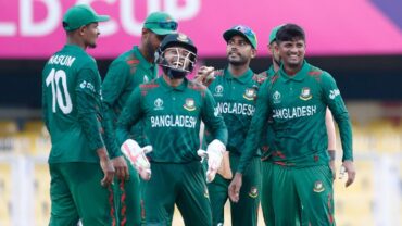 লঙ্কানদের শুরুর দাপট থামিয়ে ২৬৩ রানে আটকালো টাইগাররা