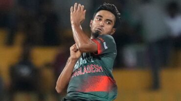 একাদশ থেকে কেন বাদ পড়লেন তানজিম সাকিব?
