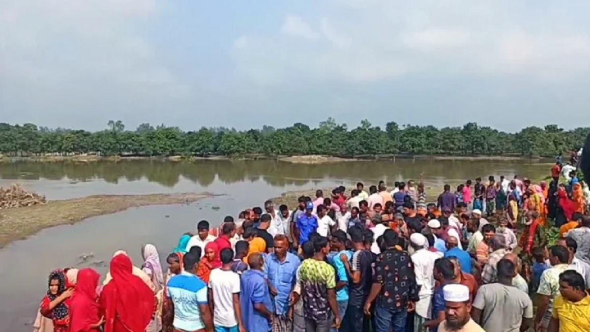 নিখোঁজের ১৮ ঘণ্টা পর নদীতে মা ও দুই ছেলের মরদেহ উদ্ধার