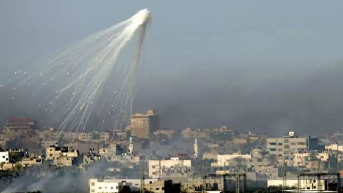 গাজায় হামলায় নিষিদ্ধ সাদা ফসফরাস বোমা ব্যবহার করছে ইসরায়েল: এইচআরডব্লিউ