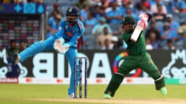 বিশ্বকাপে সাকিবের পর মুশফিকের অন্যরকম মাইলফলক
