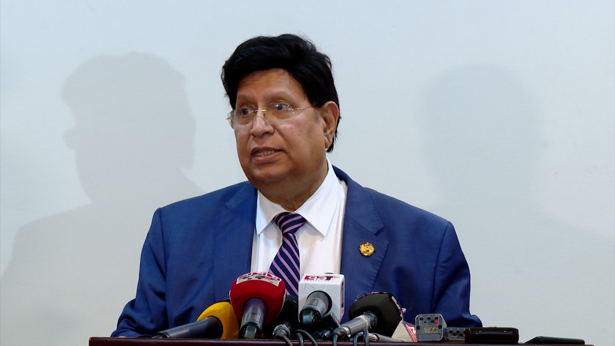 নির্বাচন নিয়ে আলোচনা করতে বিদেশিরা মজা পায়: পররাষ্ট্রমন্ত্রী