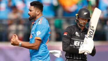 ভারতীয় পেসারদের দাপটে চাপে নিউজিল্যান্ড