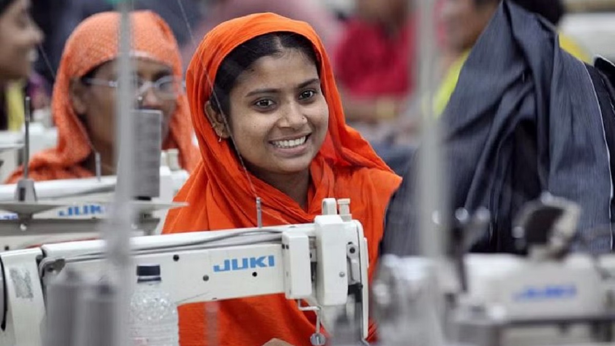ডিসেম্বর থেকেই বর্ধিত হারে বেতন পাবেন গার্মেন্টম শ্রমিকরা: বিজিএমইএ