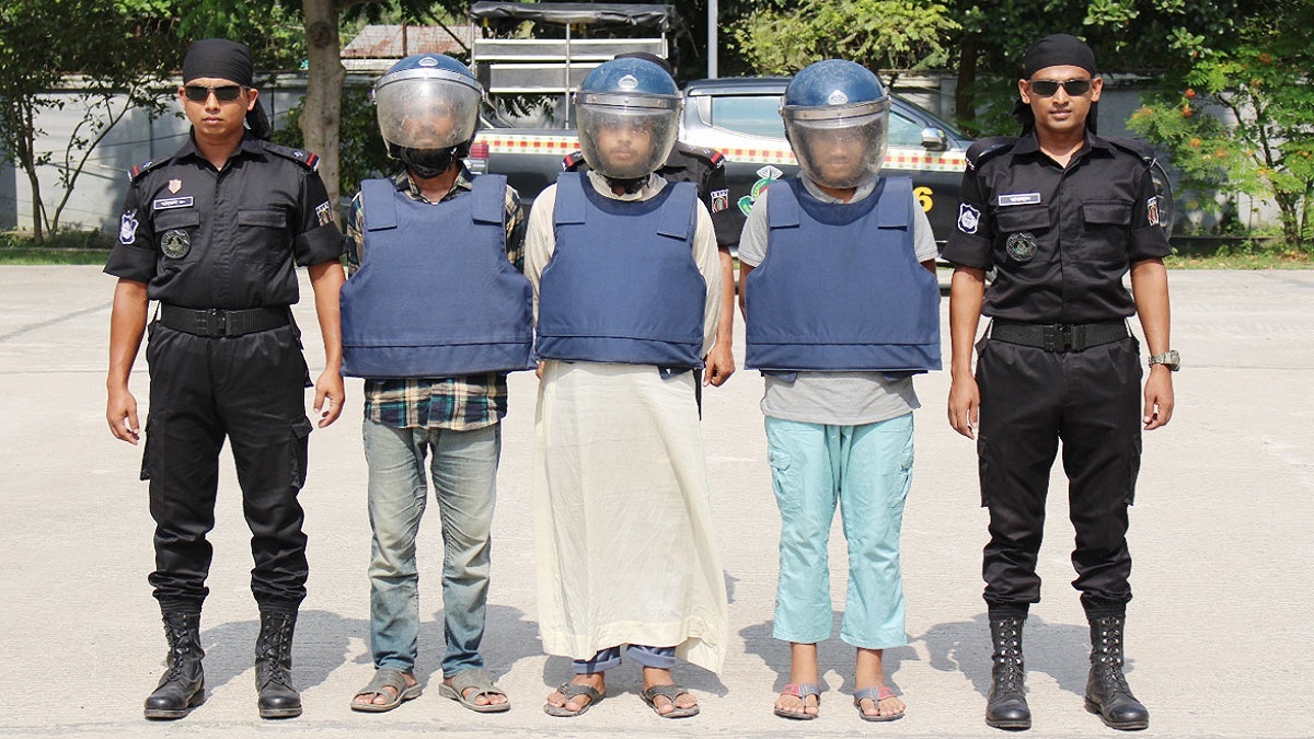 জঙ্গি সংগঠন ‘আনসার আল ইসলামের’ ৩ সদস্য গ্রেফতার