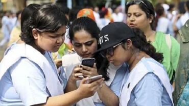 এইচএসসির ফল প্রকাশ, কমেছে পাশের হার