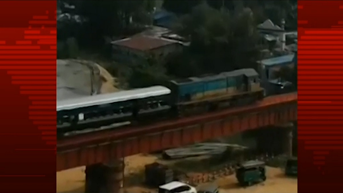 চট্টগ্রাম-কক্সবাজার রেলওয়ে ট্রায়ালরান সম্পন্ন, ১১ নভেম্বর উদ্বোধন করবেন প্রধানমন্ত্রী