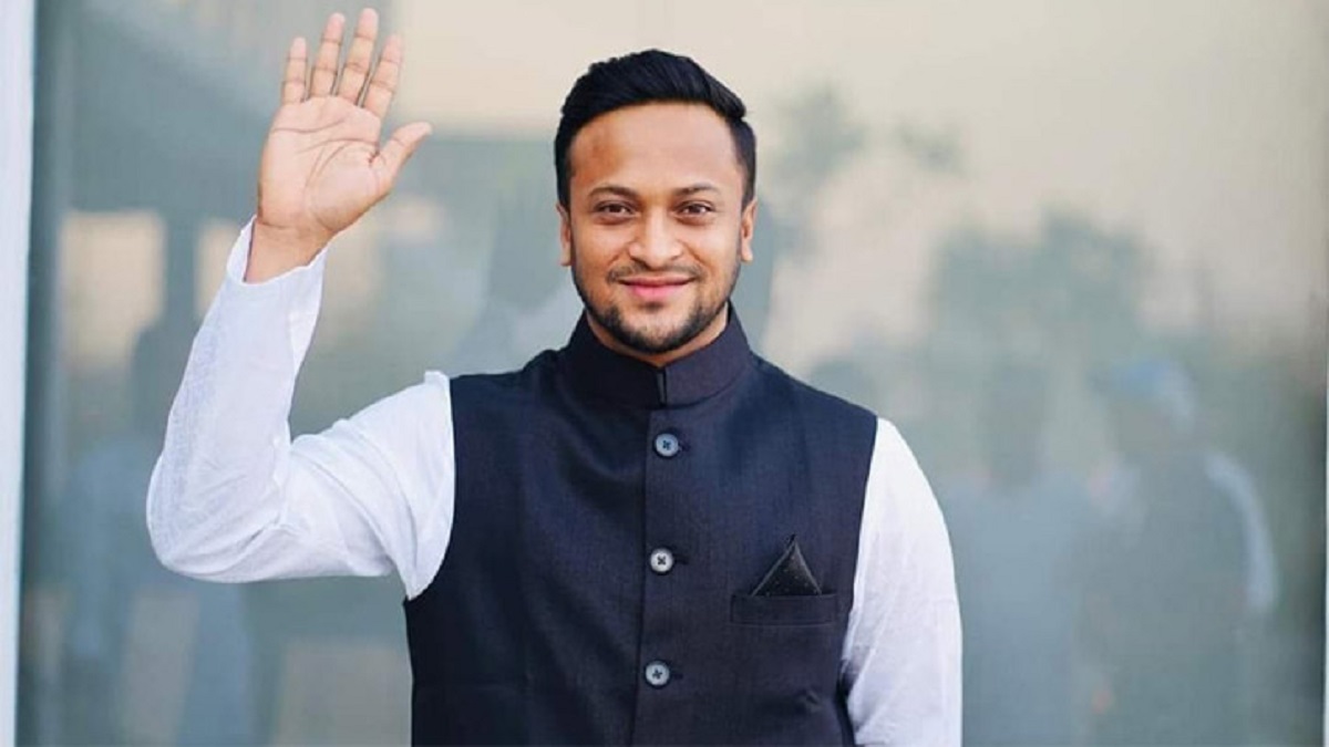 নির্বাচনী আচরণবিধি লঙ্ঘনের দায়ে সাকিবকে তলব
