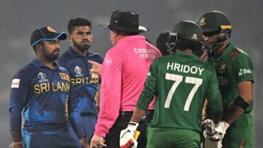 হাত মেলায়নি লঙ্কানরা