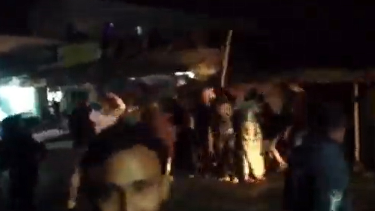 পাবনায় স্বতন্ত্র প্রার্থীর নির্বাচনী মিছিলে হামলা, আহত ৭