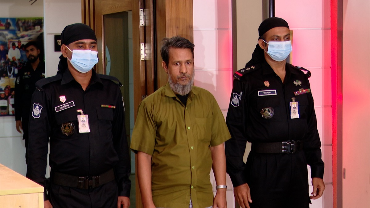 ৩০ বছর পালিয়ে ছিলেন জোড়া খুনের মৃত্যুদণ্ডপ্রাপ্ত আসামি, অবশেষে গ্রেফতার