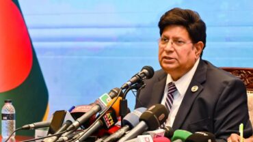 পাকিস্তানকে ছাড়িয়ে গেছে বাংলাদেশ: পররাষ্ট্রমন্ত্রী