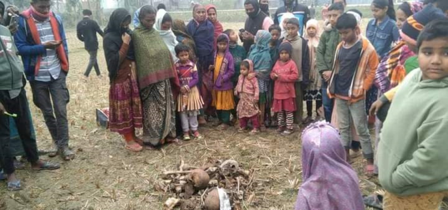 গাইবান্ধায় ফাঁকা জমিতে ছড়িয়ে ছিটিয়ে মানুষের মাথার তিনটি খুলি-হাড়হাড্ডি