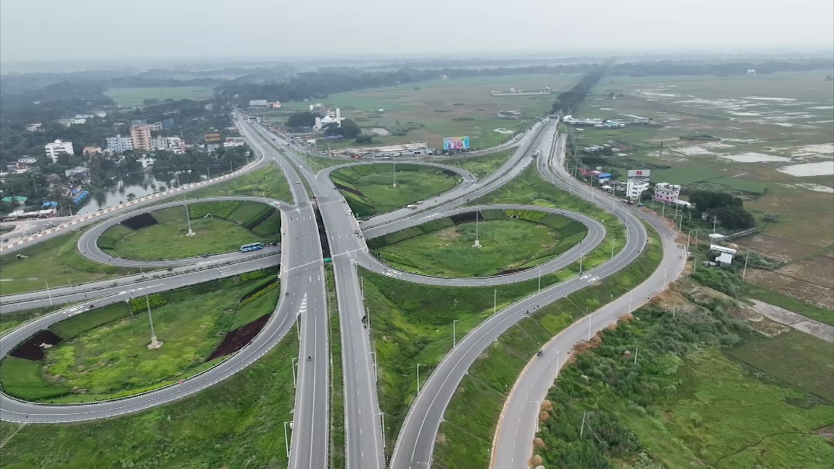 বিজয়ের ৫২ বছর: অবকাঠামো খাতে তাক লাগিয়েছে বাংলাদেশ