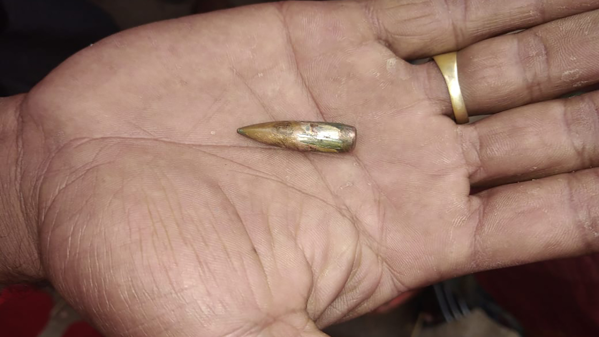 মিয়ানমারে ছোঁড়া গুলি এসে পড়লো বাড়িতে, টেকনাফে ঘরে ঘরে আতঙ্ক