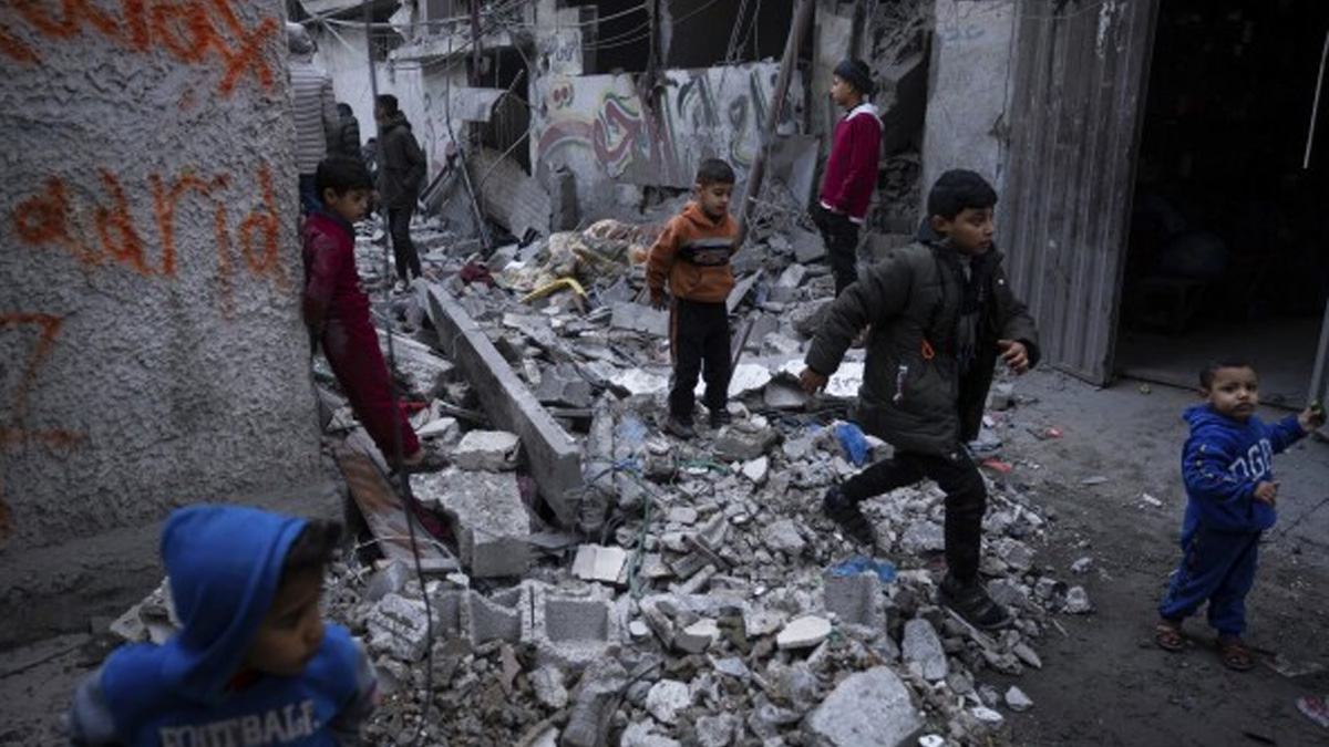 গাজায় প্রাণহানি ১৬৩