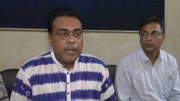 দেশবাসীর কাছে ক্ষমা চেয়ে নির্বাচন থেকে সরে দাঁড়ালেন তৃণমূল বিএনপির প্রার্থী