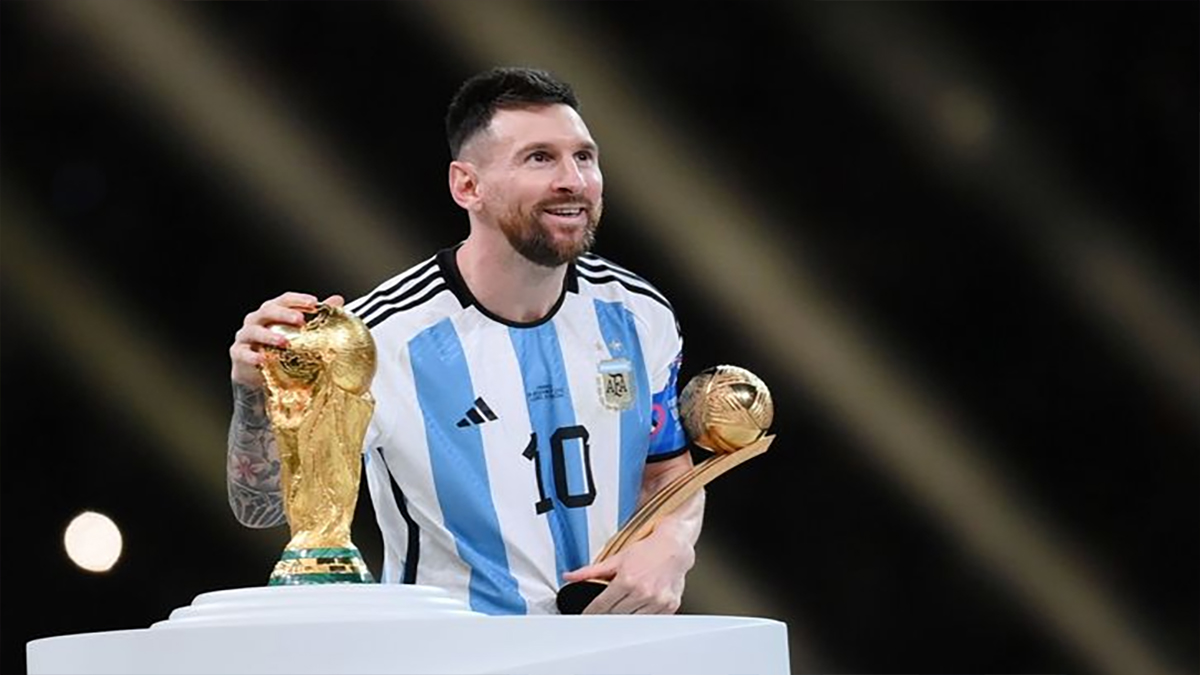 অবসরে যাচ্ছে মেসির ১০ নম্বর জার্সি!