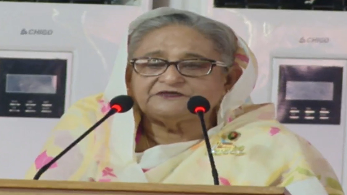 উন্নত দেশ গড়তে নারী-পুরুষকে একসাথে কাজ করার আহ্বান প্রধানমন্ত্রীর