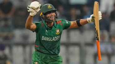 টি-টোয়েন্টি দলে ফিরলেন রিয়াদ