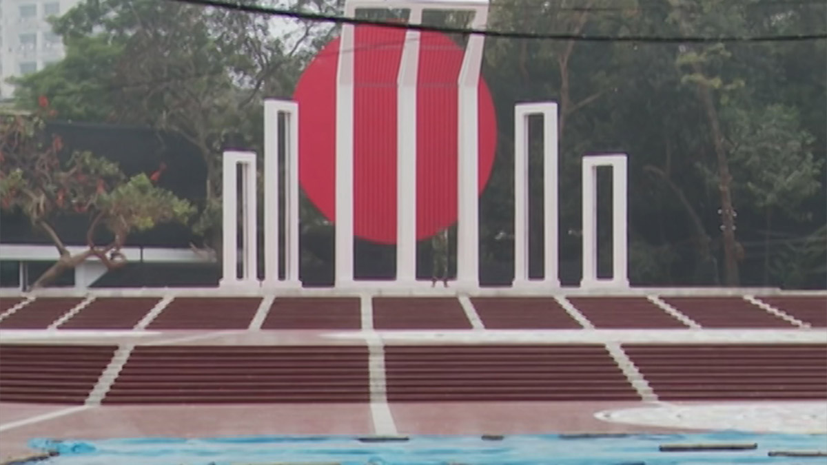 আন্তর্জাতিক মাতৃভাষা দিবস উপলক্ষে কেন্দ্রীয় শহীদ মিনারে চলছে শেষ মুহূর্তের প্রস্তুতি