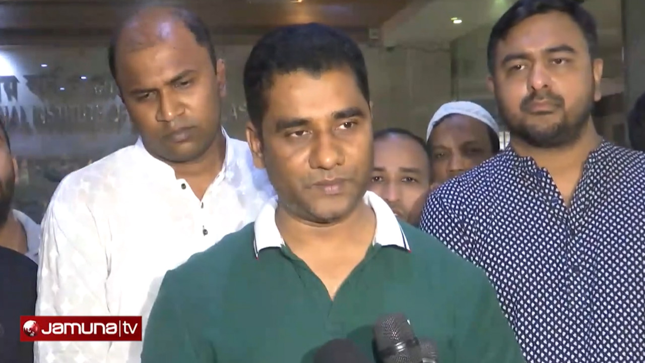 বেইলি রোডে আগুন: বেঁচে ফেরার লোমহর্ষক বর্ণনা দিলেন এক চিকিৎসক