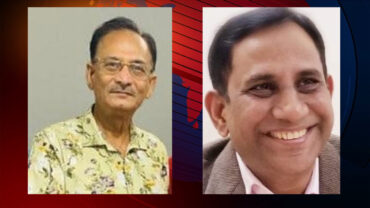 পূজা উদযাপন পরিষদের সভাপতি বাসুদেব ধর ও সাধারণ সম্পাদক সন্তোষ শর্মা