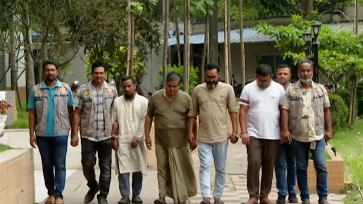 নকল ভ্যাকসিন ও ওষুধ তৈরি চক্রের ৪ সদস্য গ্রেফতার