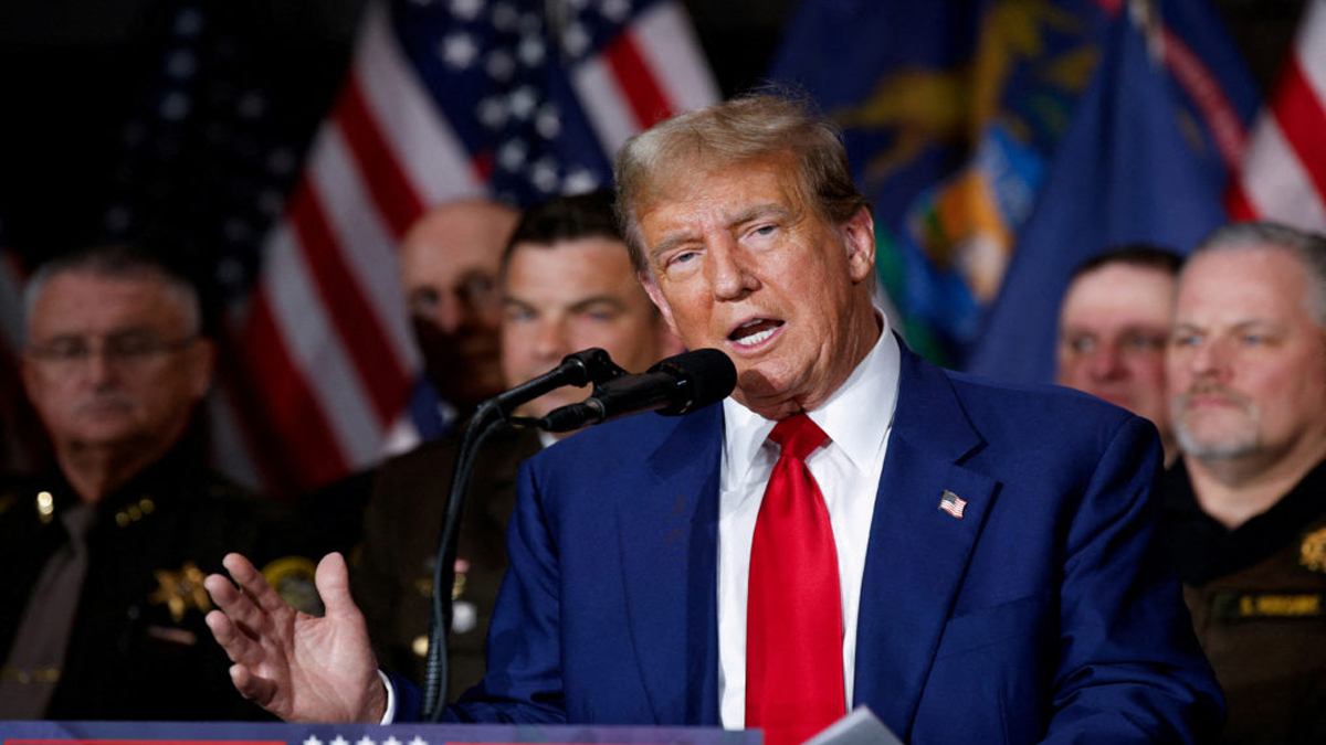 গর্ভপাত বৈধ করার সিদ্ধান্ত মার্কিন রাজ্যগুলোর নেয়া উচিত: ট্রাম্প