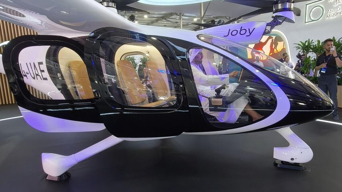 ৩০ মিনিটে আবুধাবি থেকে দুবাই যাওয়া যাবে উড়ন্ত ট্যাক্সিতে