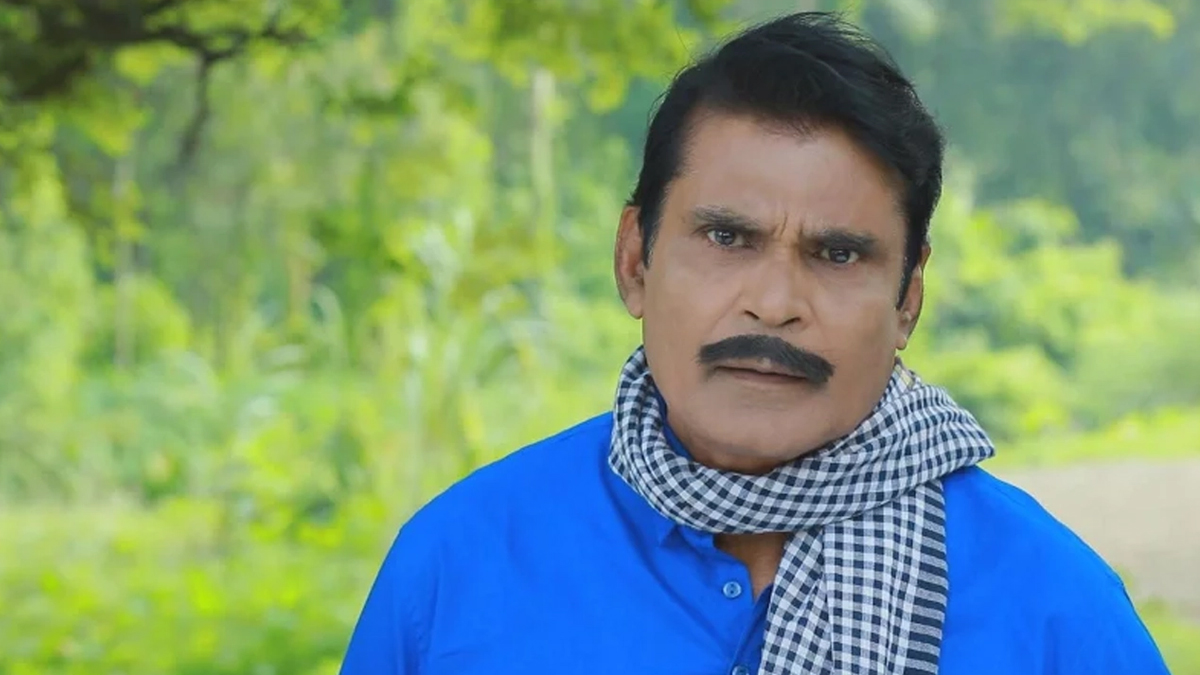 মারা গেছেন জনপ্রিয় অভিনেতা রুমি