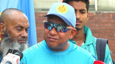 আবাহনীর একাদশ গঠন নিয়ে বিপাকে সুজন