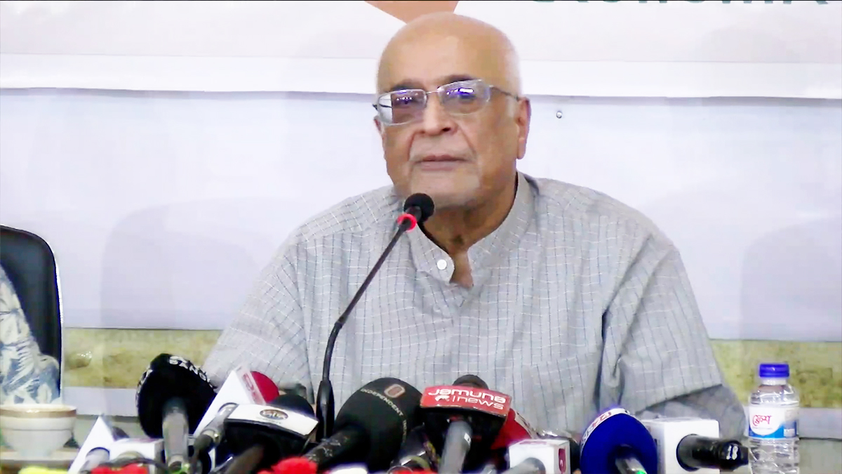 বিদেশি ঋণ পরিশোধে ঝুঁকি তৈরি হয়েছে: ড. দেবপ্রিয় ভট্টাচার্য