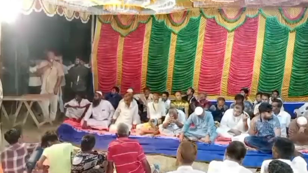 প্রার্থীর উপস্থিতিতে ভোটারদের হুমকি, ইউপি মেম্বারকে রিটার্নিং কর্মকর্তার তলব