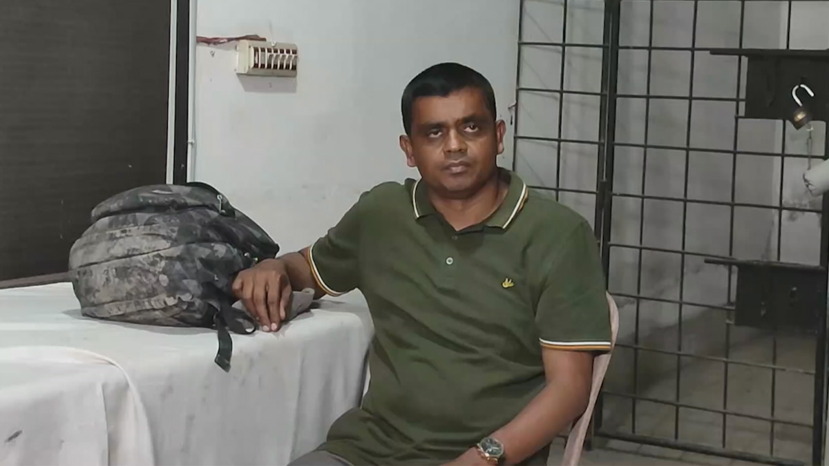 ছেড়ে দেয়া হলো টাকাসহ ধরে ফেলা চেয়ারম্যান প্রার্থী শাহীনকে