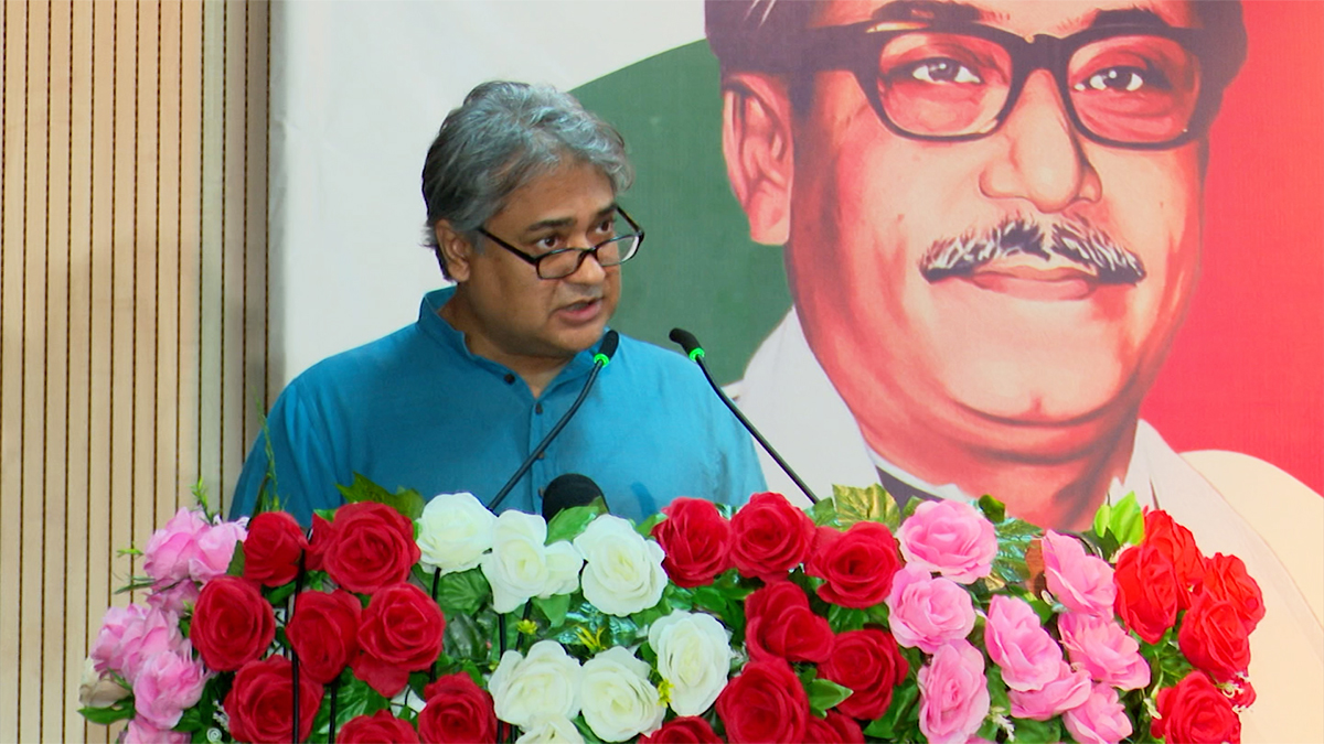 ষড়যন্ত্র করে একটি গোষ্ঠী সেনাবাহিনীর বিরুদ্ধে ডকুমেন্টারি করিয়েছে: তথ্য প্রতিমন্ত্রী