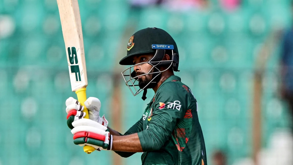 শুরুর বিপর্যয় কাটিয়ে হৃদয়-জাকেরের ব্যাটে সম্মানজনক স্কোর বাংলাদেশের