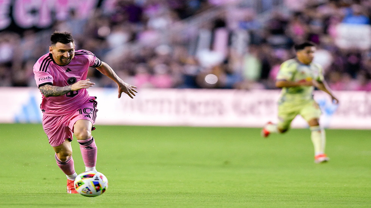 নিউইয়র্ক রেড বুলসকে উড়িয়ে বড় জয় ইন্টার মায়ামির