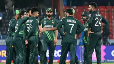 সেমিফাইনালের দৌড়ে পাকিস্তানকে দেখছেন না গাভাস্কার, ফিঞ্চ