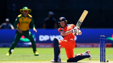 প্রোটিয়াদের বিপক্ষে স্বল্প রানের পুঁজি পেলো নেদারল্যান্ডস