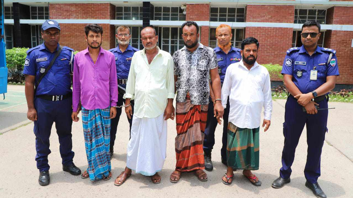 চুয়াডাঙ্গায় ‘অজ্ঞানপার্টি’ চক্রের ৬ সদস্য গ্রেফতার