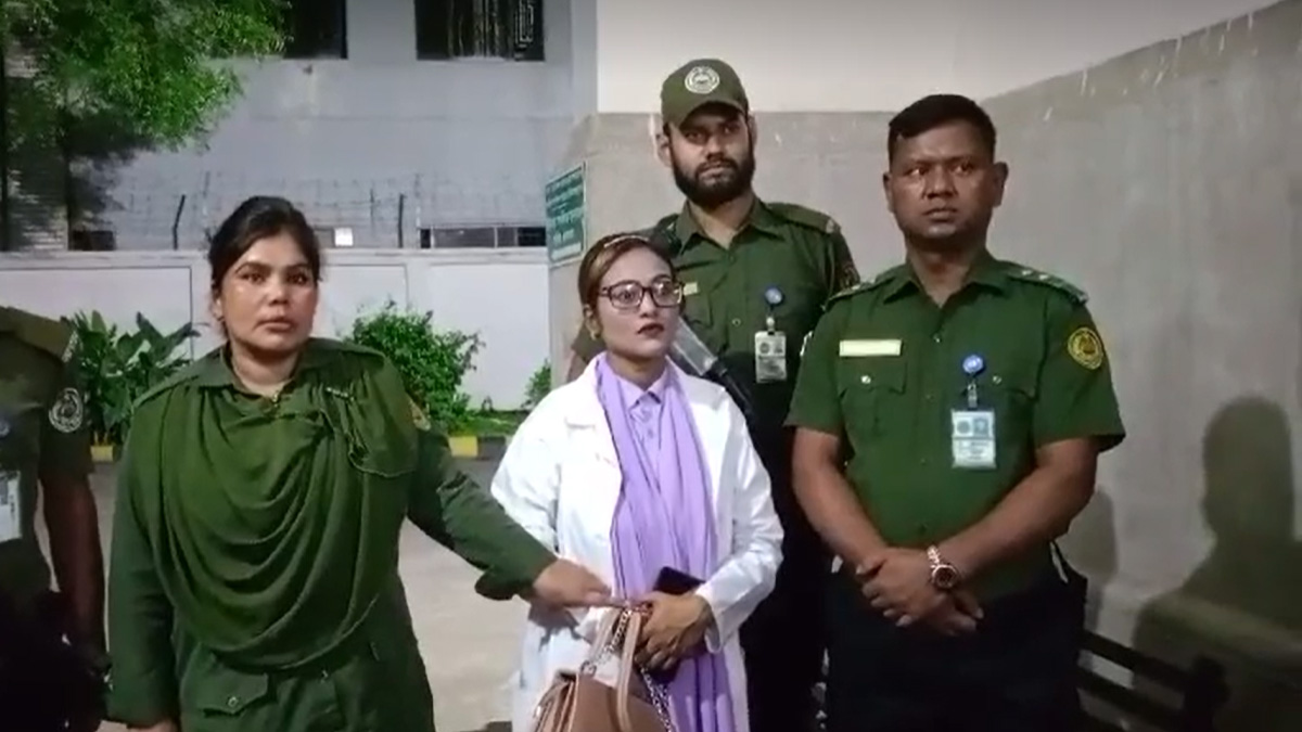 ঢামেক হাসপাতাল থেকে ‘ভুয়া’ চিকিৎসক আটক
