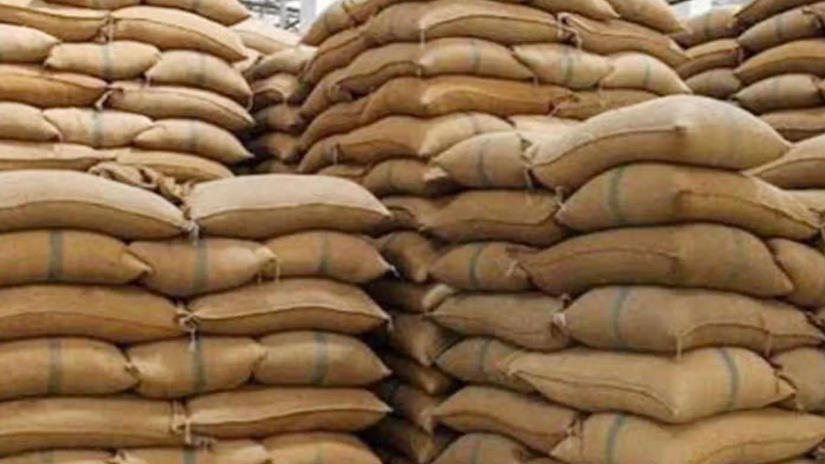 গাইবান্ধা সরকারি খাদ্য গুদামের ১৯৯ মেট্রিক টন চাল ও গম গেল কোথায়?