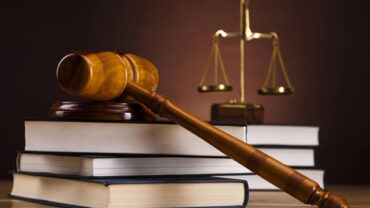 একযোগে ৮১ বিচারককে বদলি