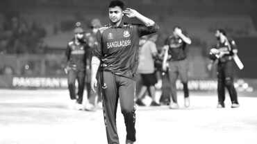 নক্ষত্রের রঙহীন বিদায়