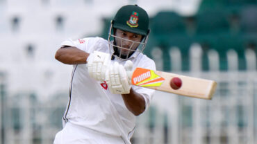 সাকিবের পোস্টে ভালোবাসার বন্যা!