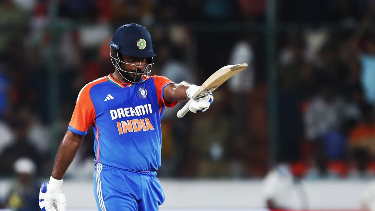 ঝড়ের গতিতে সেঞ্চুরি তুলে নিলেন সঞ্জু স্যামসন