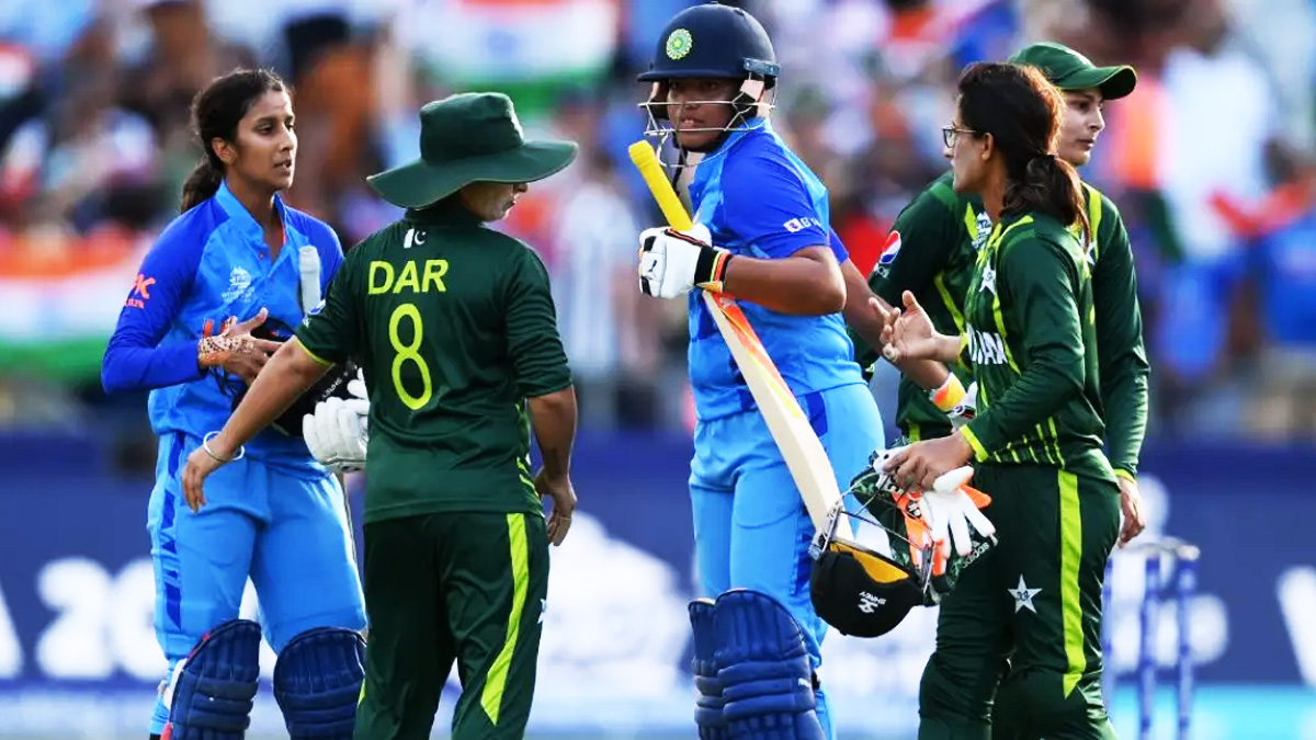 নারী টি-টোয়েন্টি বিশ্বকাপ: মুখোমুখি হচ্ছে ভারত-পাকিস্তান